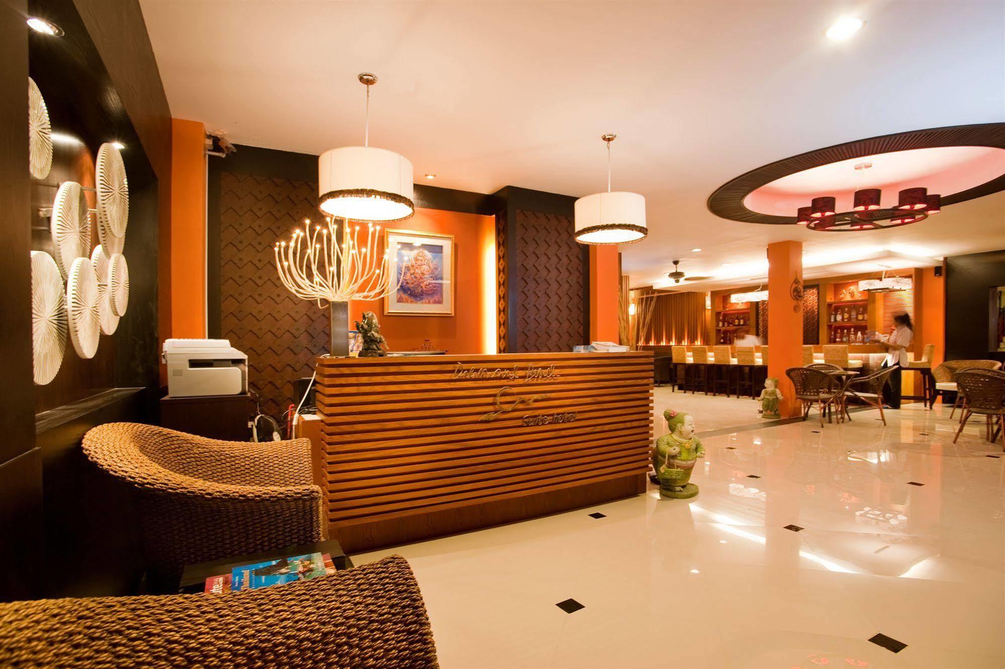 Deva Suites Patong Phuket Buitenkant foto